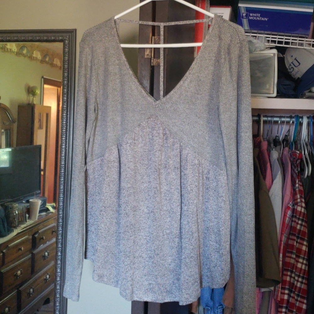 Maurices sweater
